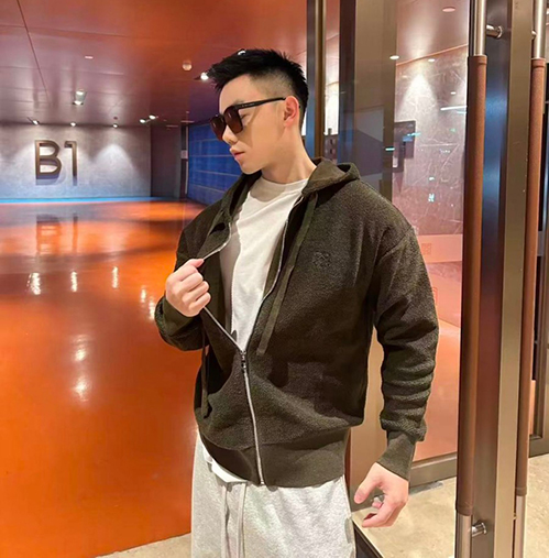 ロエベ ラグジュアリー フードジャケット