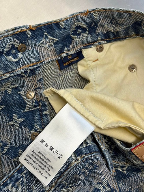 ルイ・ヴィトン スリムフィット デニムパンツ