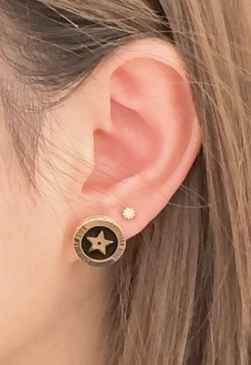 ディオール ビッグCD イヤリング