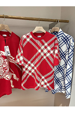 バーバリー  新しいチェック柄のコットンTシャツ