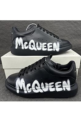 アレキサンダーマックイーンスーパーコピー  ファッショングラフィティMCQUEENマックイーンホワイトシューズ