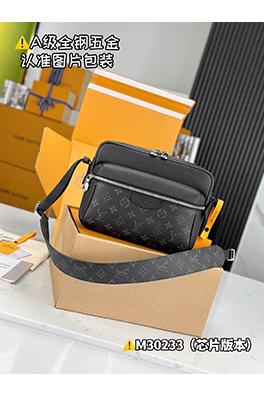 ルイヴィトンコピー  プレミアム MB クラシックファッションショルダーバッグ M30233
