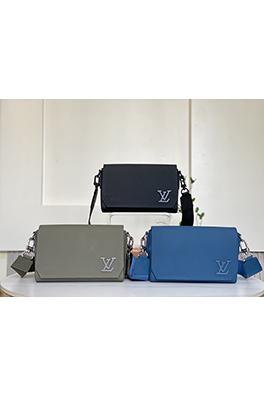 ルイヴィトン  アルファベットロゴ牛革ショルダーバッグ