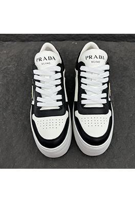 プラダスーパーコピー    Pradaロゴスニーカー