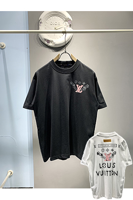ルイヴィトンコピーロゴプリントTシャツ