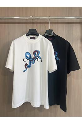 グッチスネークイヤー限定アルファベットTシャツ