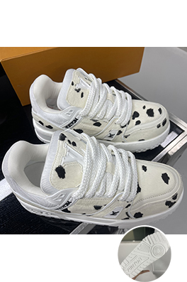 ルイヴィトン Trainer Maxi 24SS 牛のスニーカー
