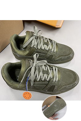 ルイヴィトンコピーLouis V Trainer 25Ss スニーカー