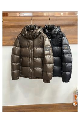 フェンディFENDIスーパーコピーダウンジャケットアウター