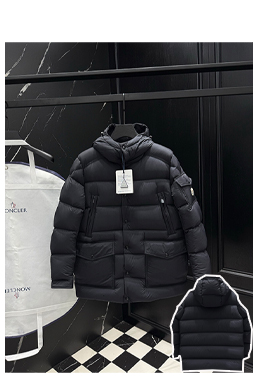 モンクレールスーパーコピーラグジュアリーと機能性を融合させたハイエンドなパフォーマンスウェア