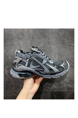 バレンシアガメンズ レディース トリプルS スニーカー