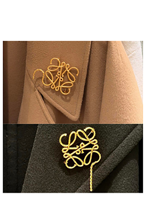 ロエベ フラワーモチーフ ブローチ