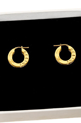 セリーヌスーパーコピー ゴールド イヤリング アクセサリー