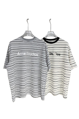 アクネ ストゥディオ ズ  メンズ レディース 半袖Tシャツ