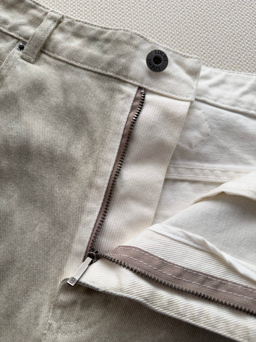 ロエベレディース デニムパンツ