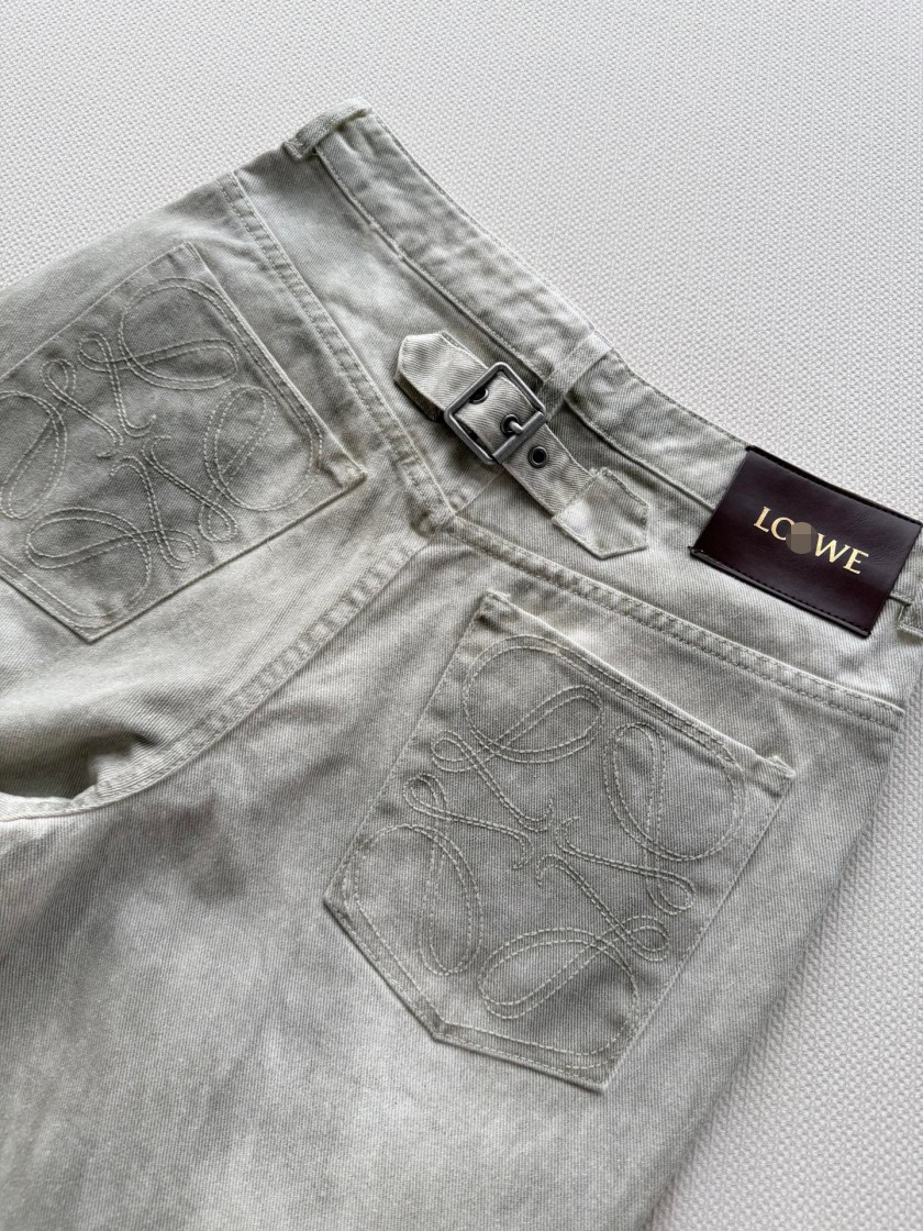 ロエベレディース デニムパンツ