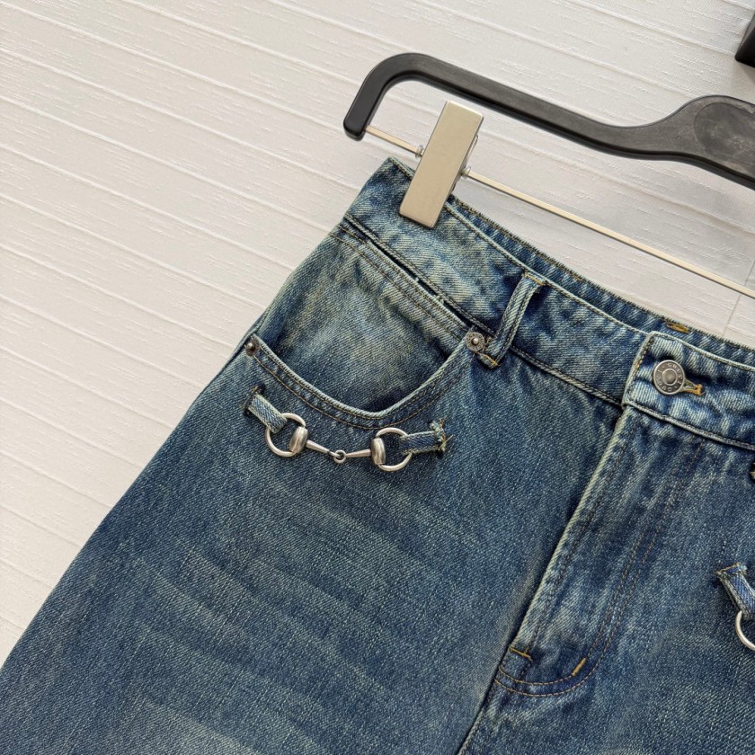 グッチレディース デニムパンツ