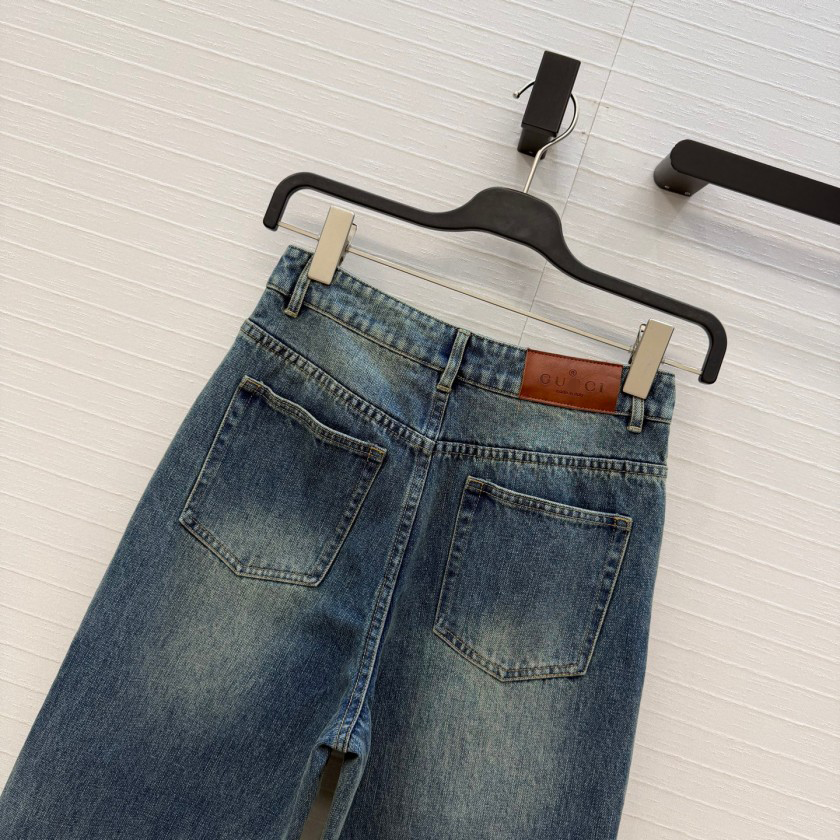 グッチレディース デニムパンツ