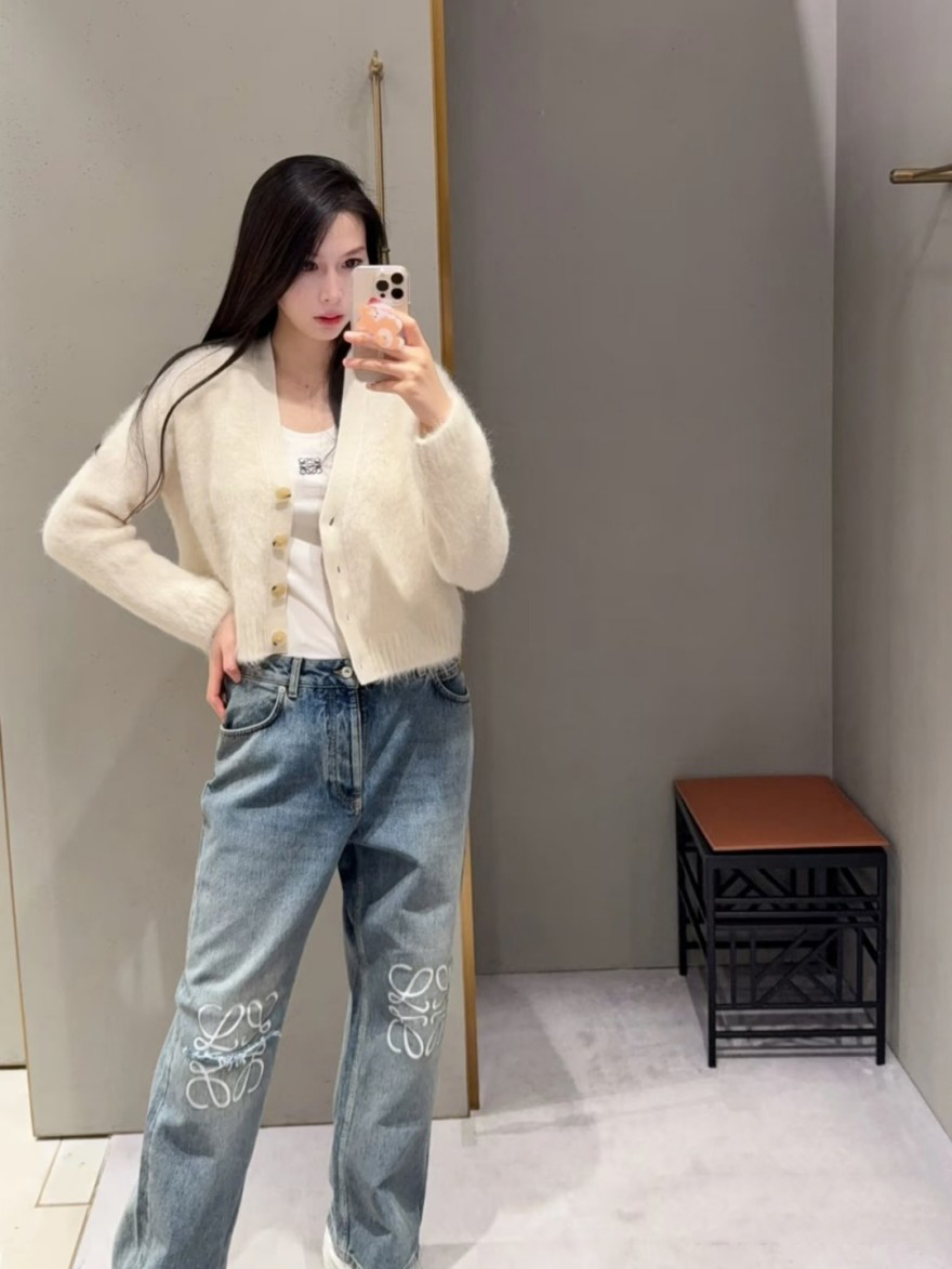 ロエベ レディース デニムパンツ