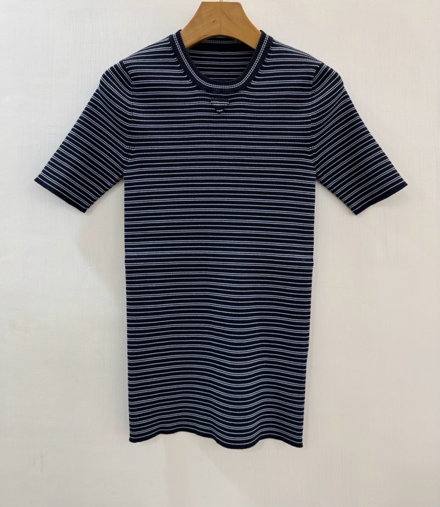 プラダコピーレディース 半袖Tシャツ