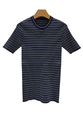 プラダコピーレディース 半袖Tシャツ