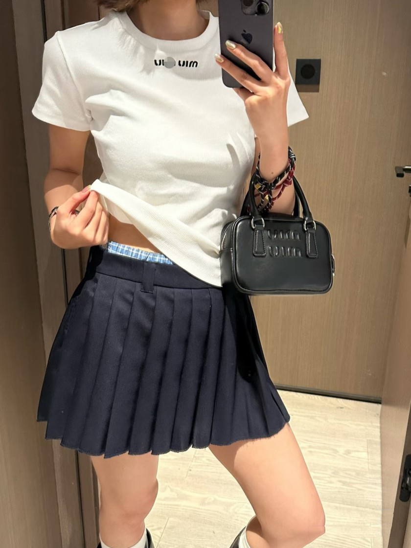 ミュウミュウスーパーコピーレディース 半袖Tシャツ