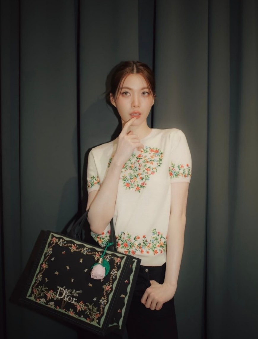 ディオールスーパーコピーレディース 半袖Tシャツ