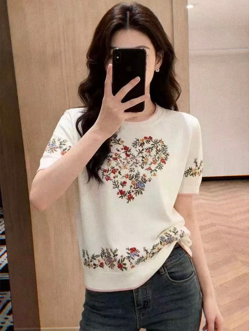 ディオールスーパーコピーレディース 半袖Tシャツ