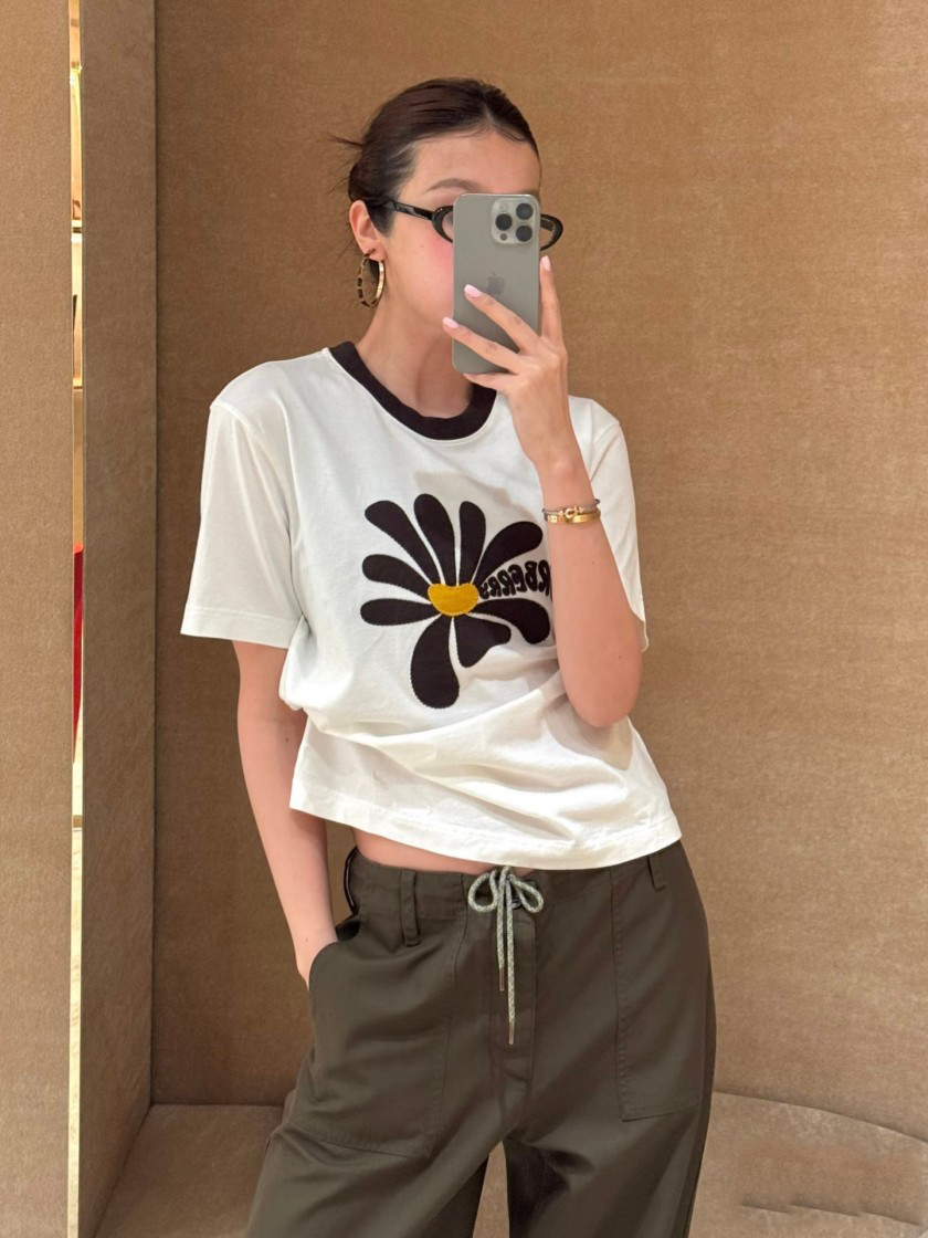 バーバリーレディース 半袖Tシャツ