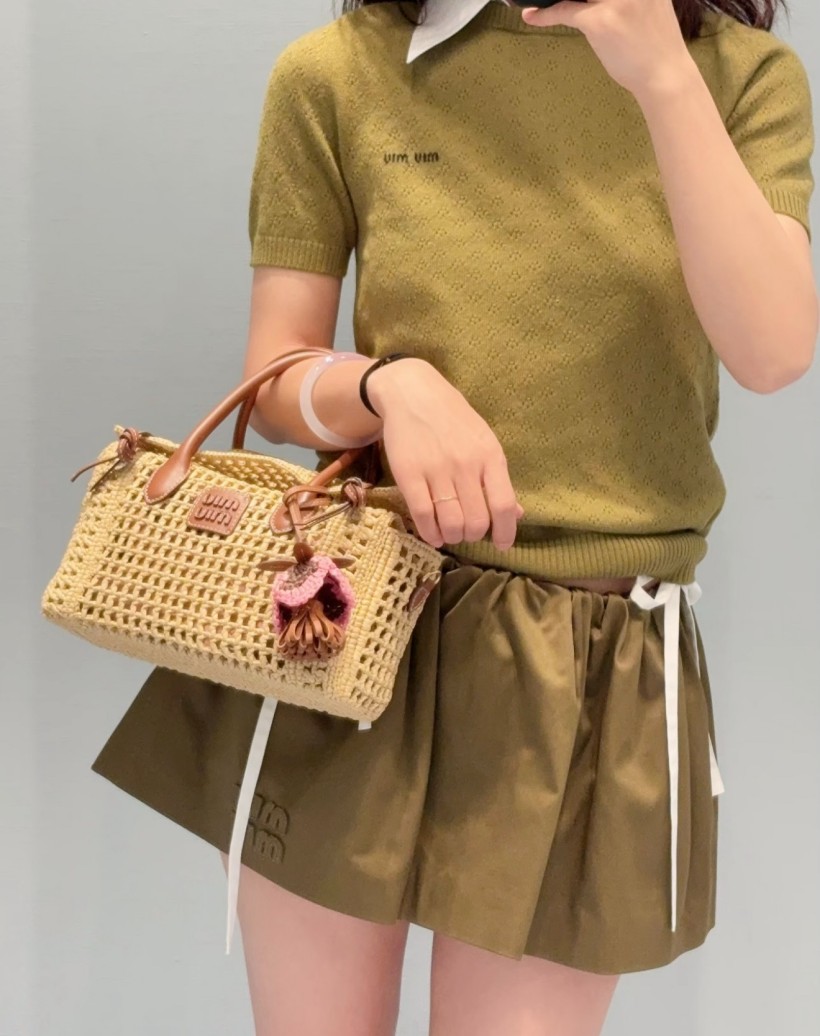 ミュウミュウレディース　ニット 半袖Tシャツ