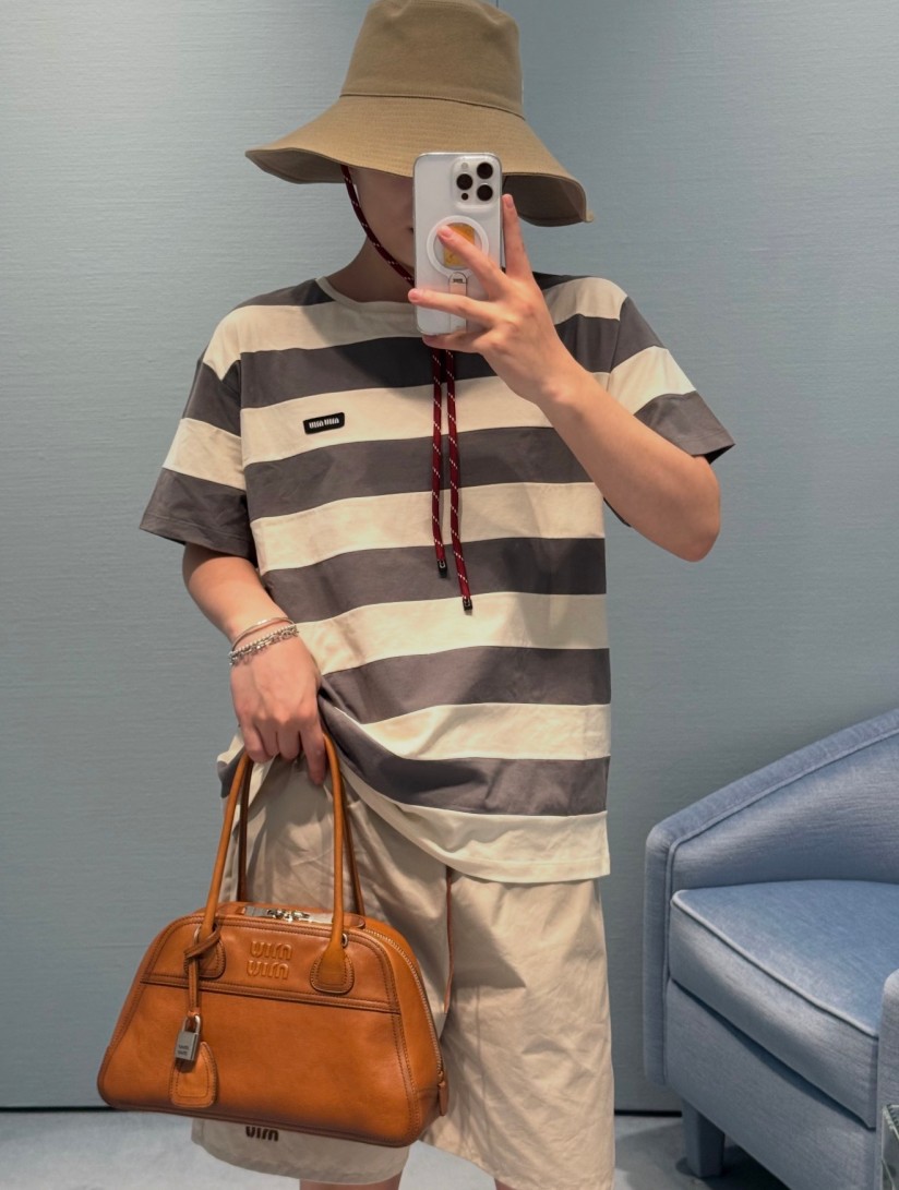 ミュウミュウレディース 半袖Tシャツ