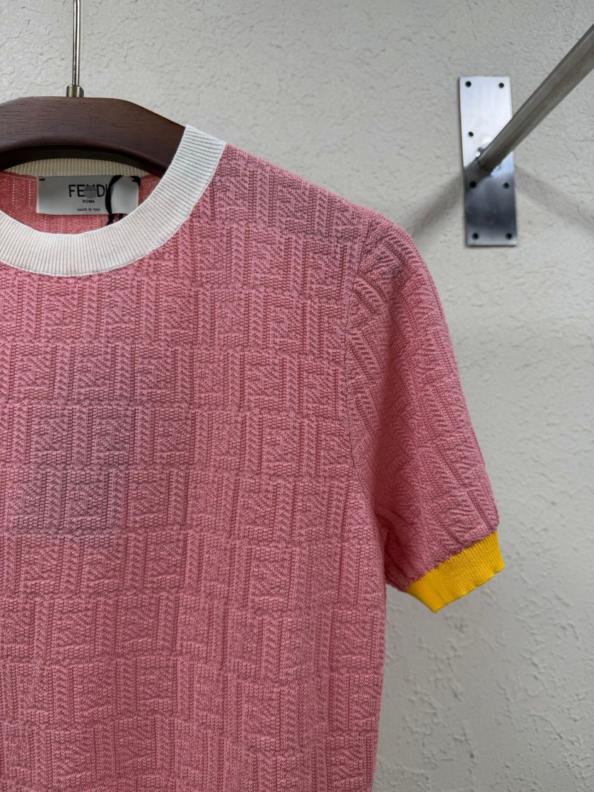 フェンディレディース　ニット 半袖Tシャツ