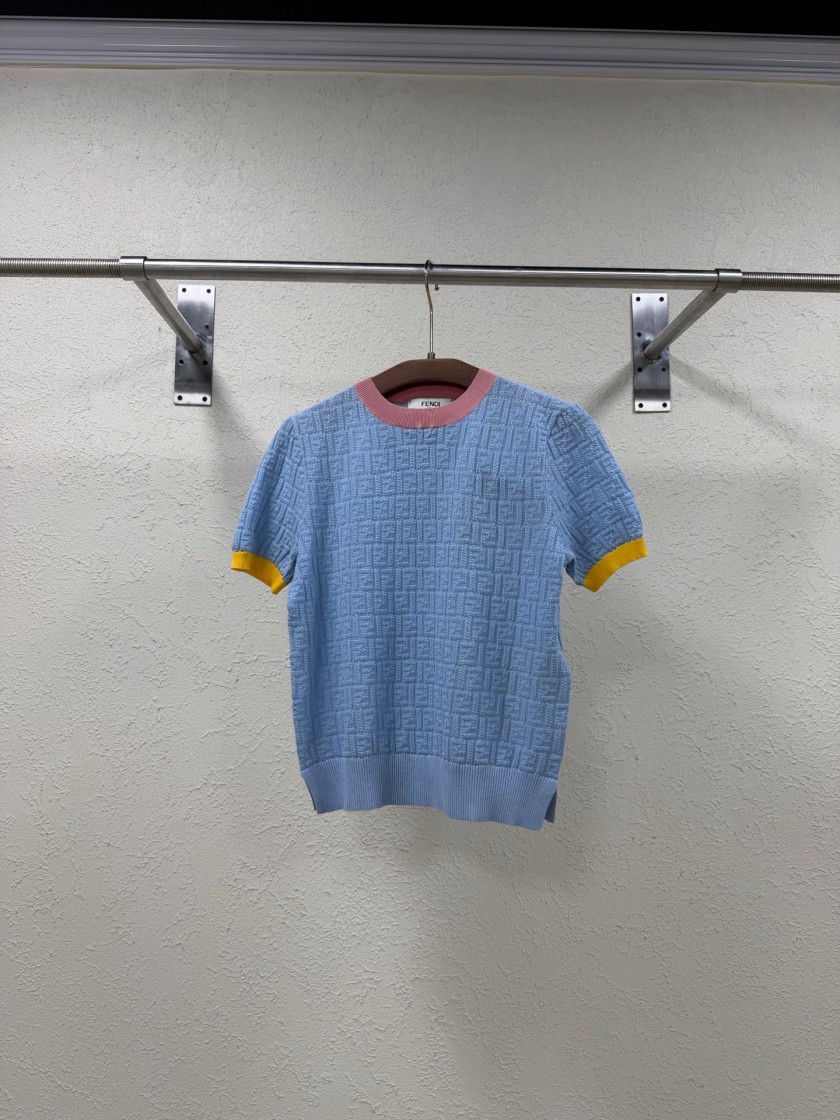 フェンディレディース　ニット 半袖Tシャツ