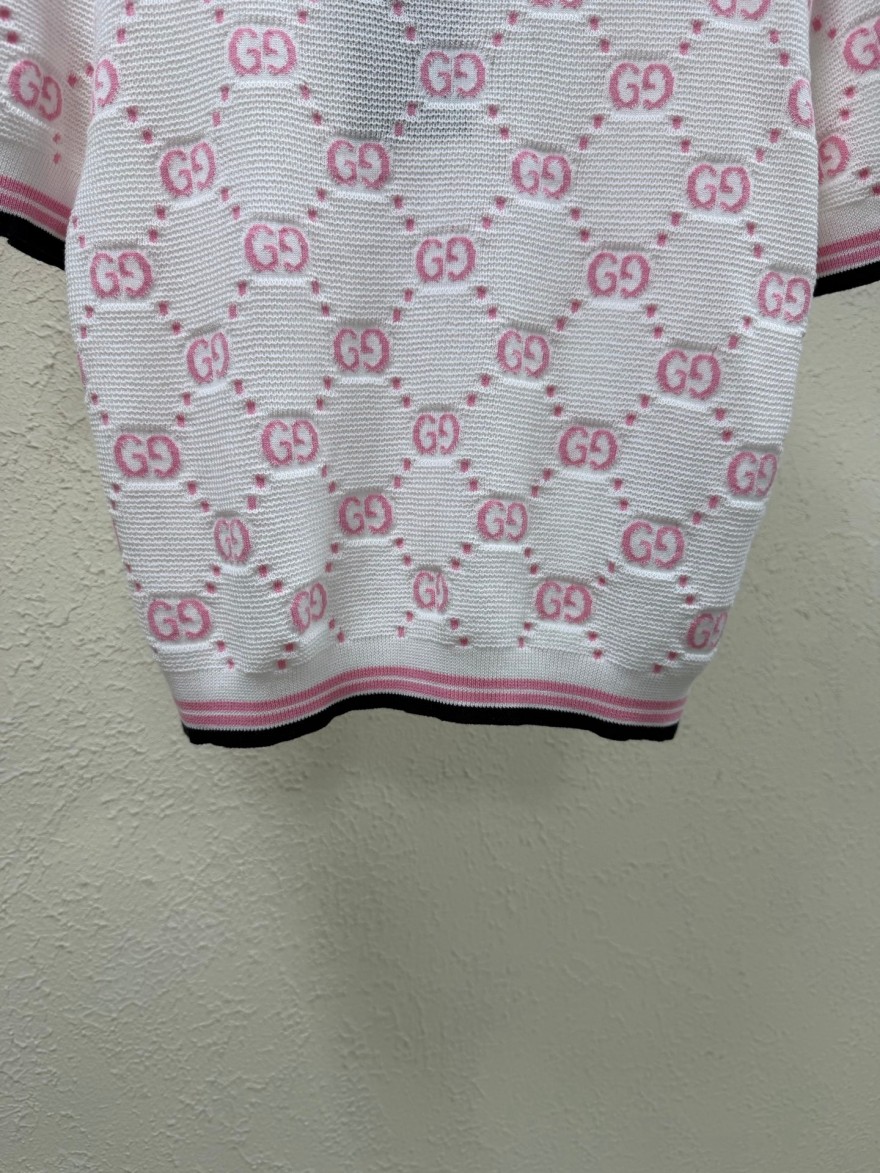 グッチレディース　半袖Tシャツ