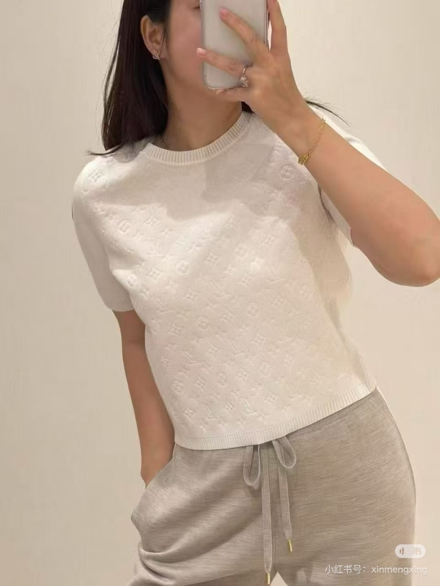 ルイヴィトン 　ニット 半袖Tシャツ
