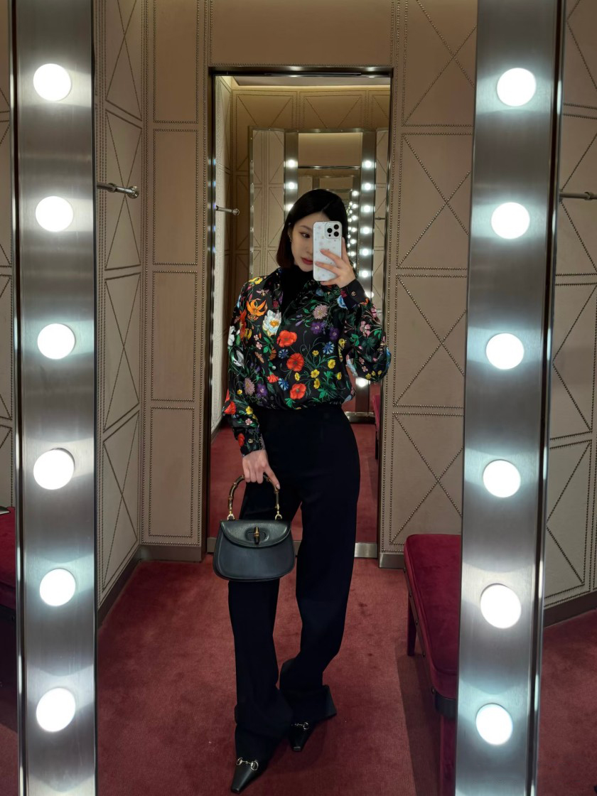 グッチレディース  シャツ