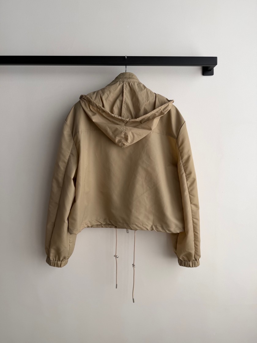 プラダレディース ジャケット　アウター