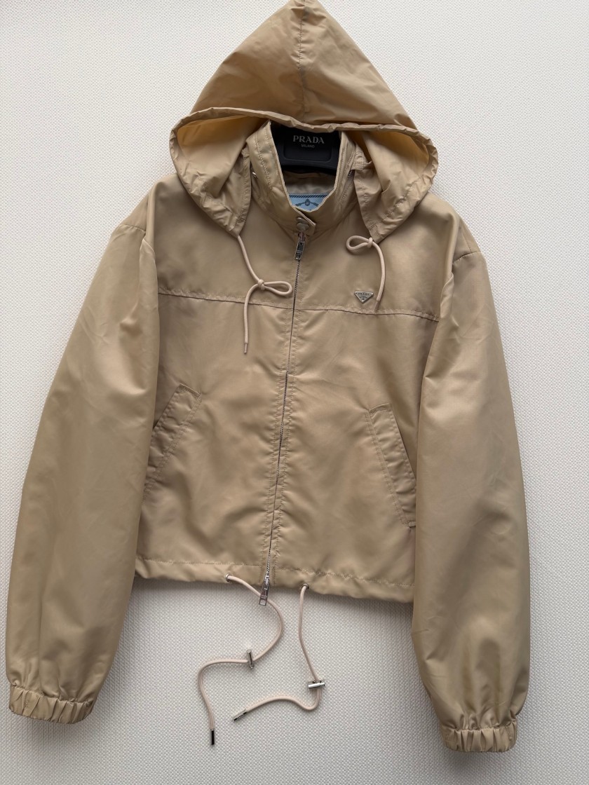 プラダレディース ジャケット　アウター