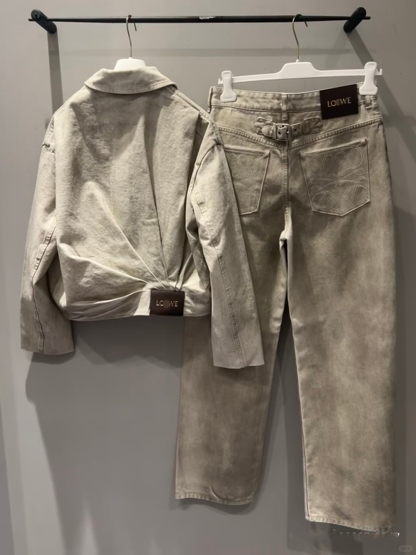 ロエベ レディース ジャケット　アウター