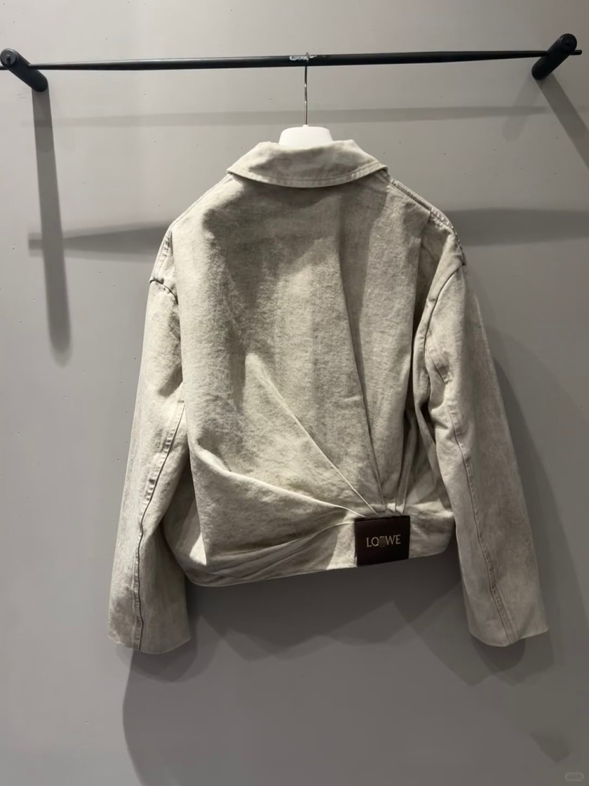 ロエベ レディース ジャケット　アウター