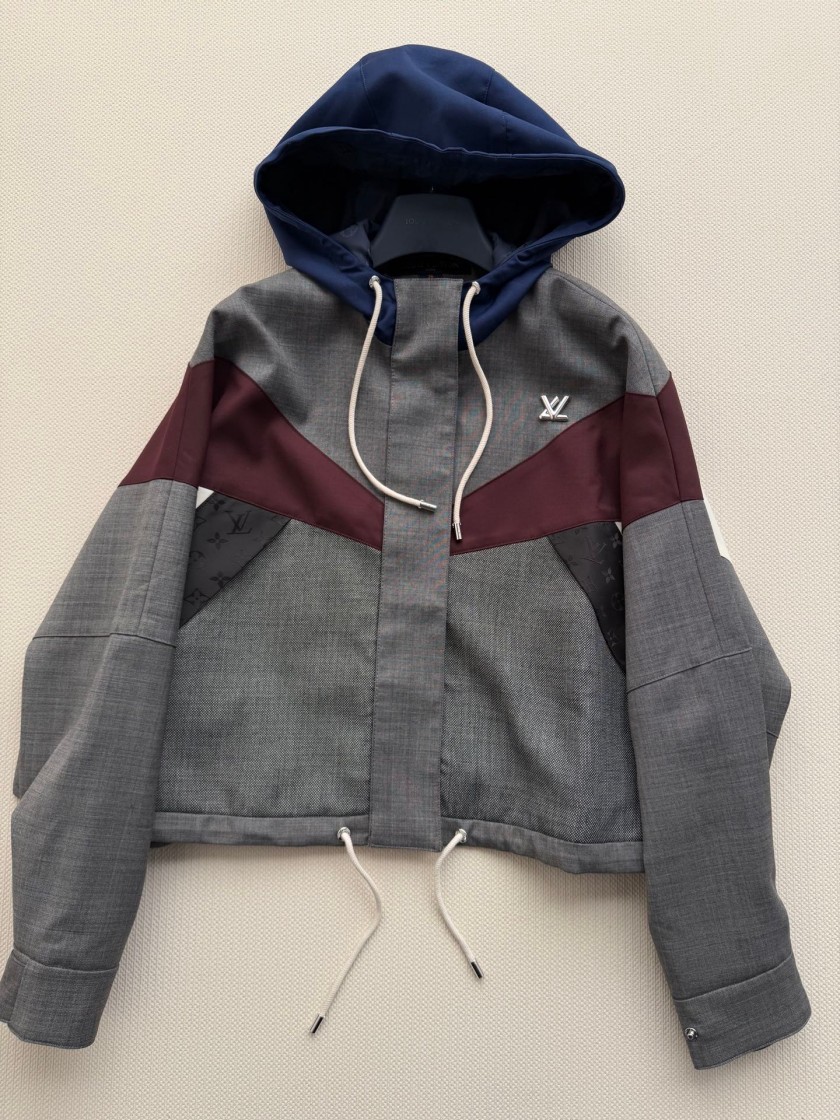 ルイヴィトン レディース ジャケット　アウター