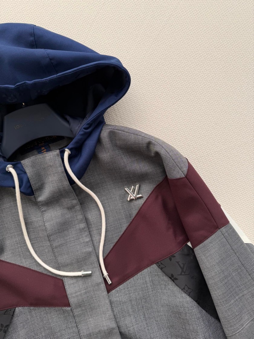 ルイヴィトン レディース ジャケット　アウター