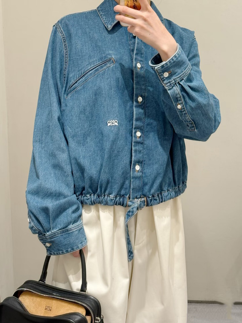 ロエベレディース ジャケット　アウター
