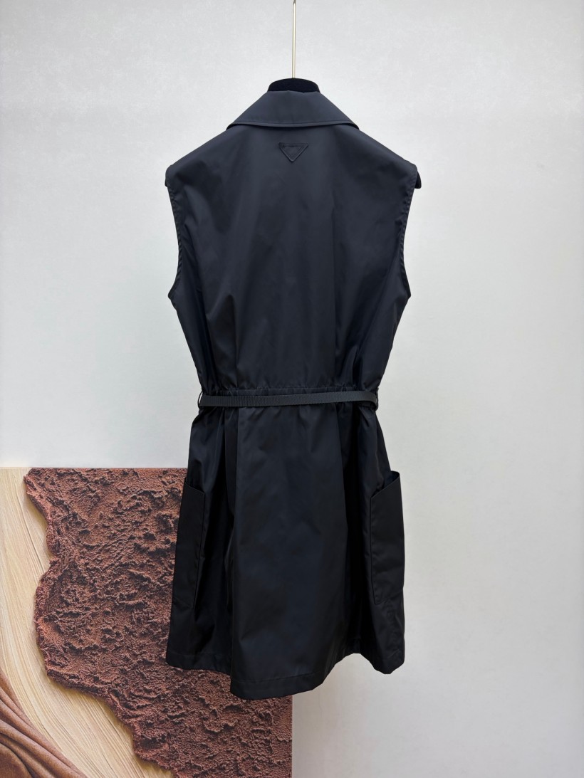 プラダワンピース