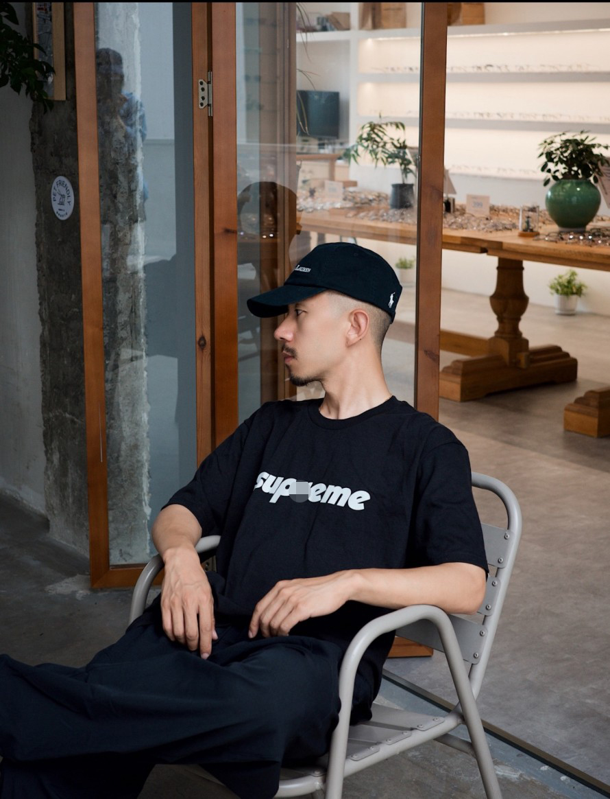 シュプリームメンズ レディース 半袖Tシャツ