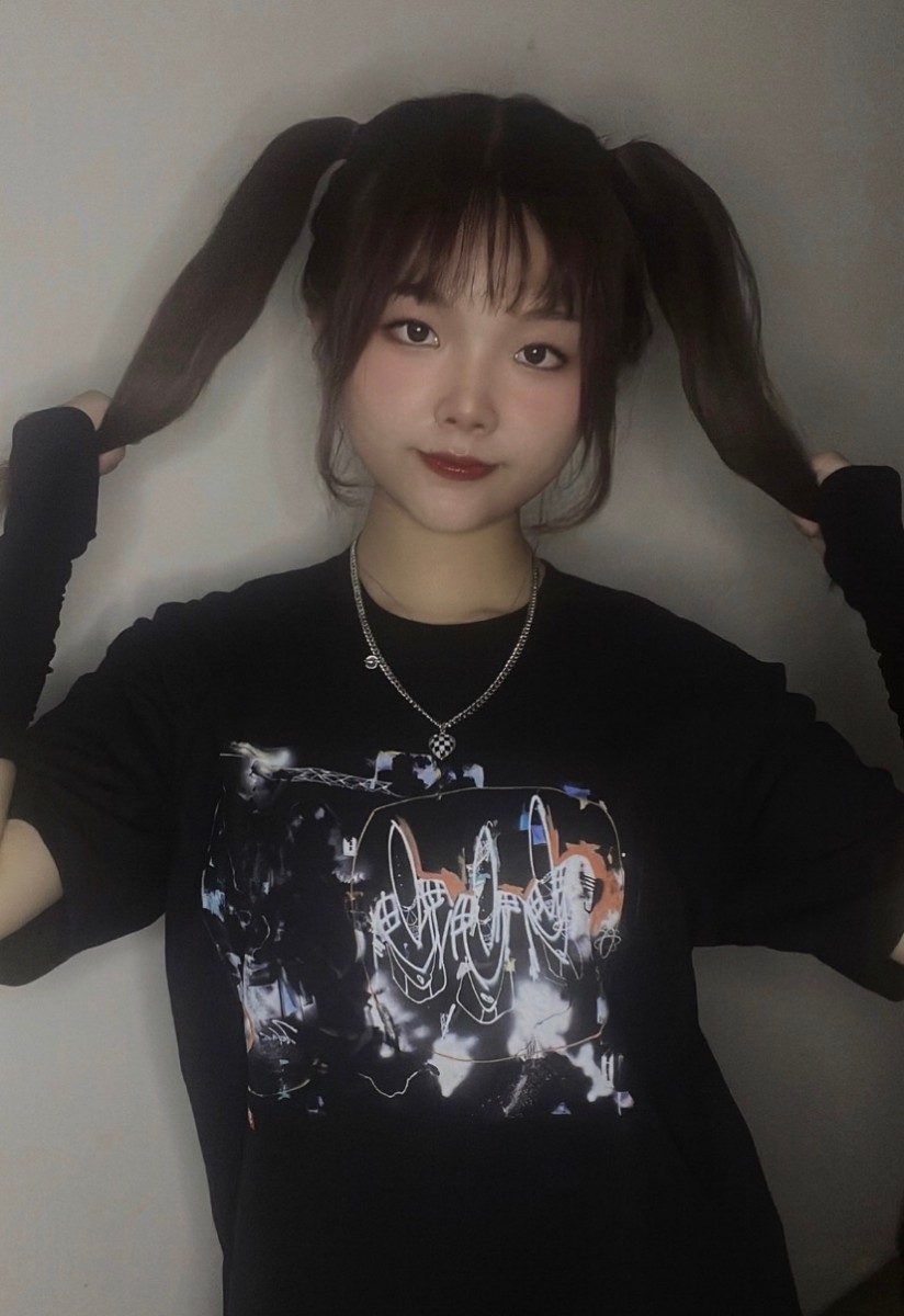 シュプリームメンズ レディース 半袖Tシャツ