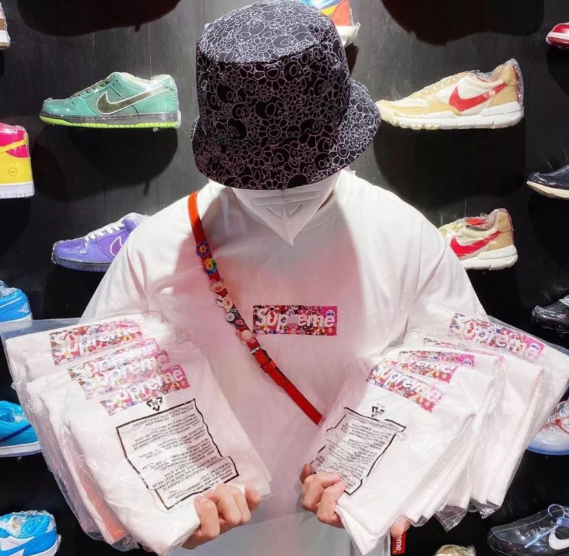 シュプリームメンズ レディース 半袖Tシャツ