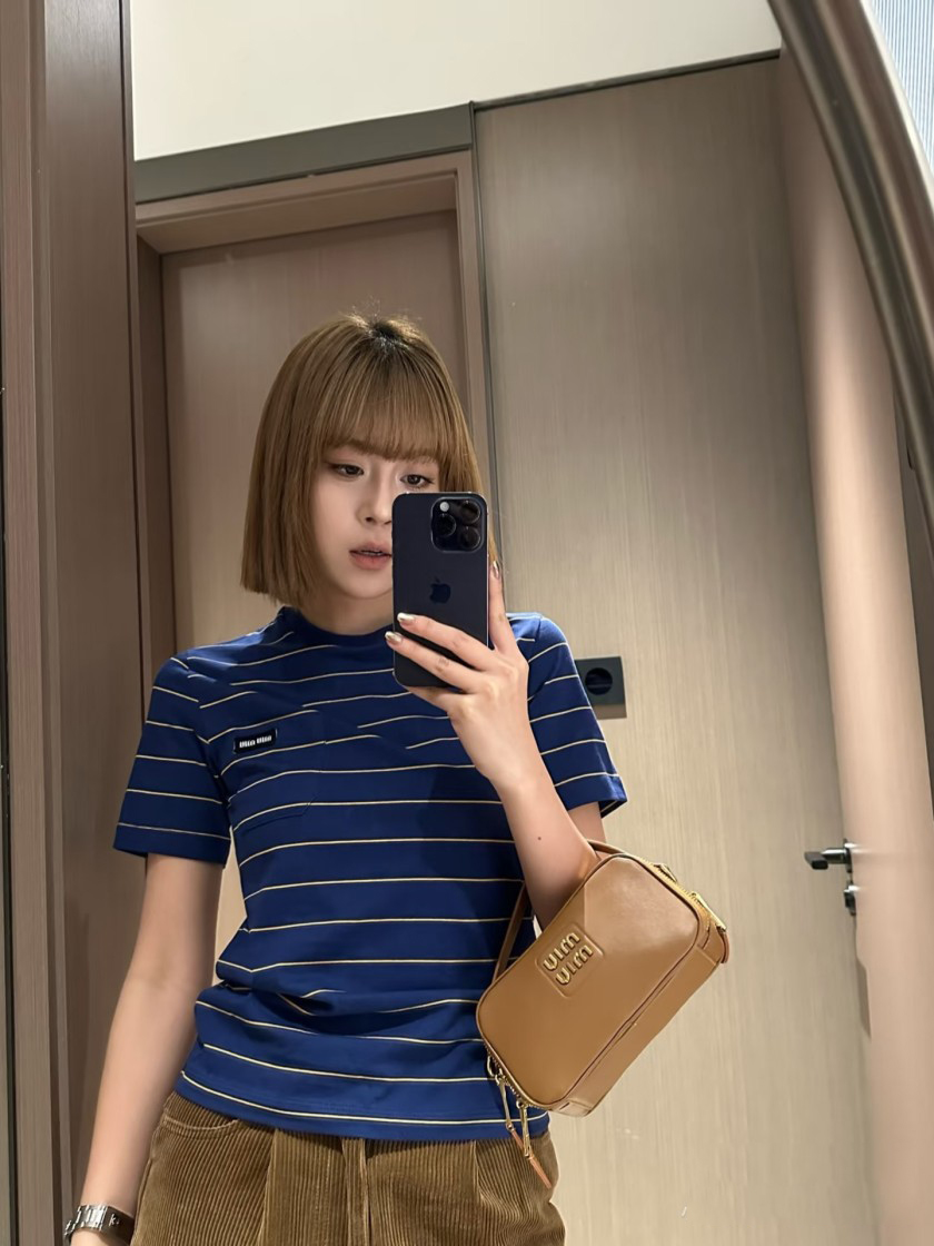 ミュウミュウメンズ レディース 半袖Tシャツ