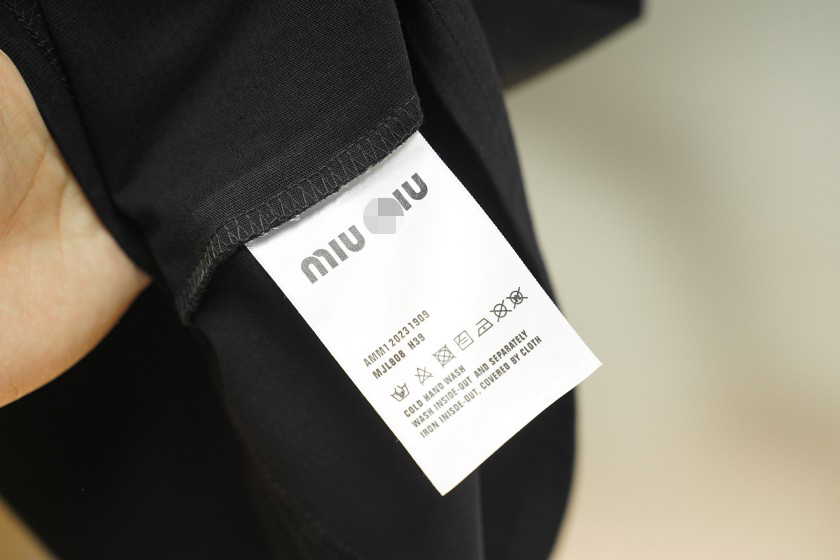 ミュウミュウメンズ レディース 半袖Tシャツ