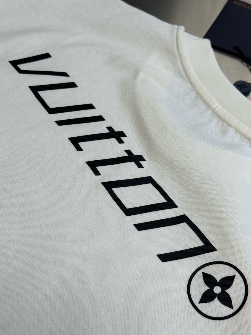 ルイヴィトン Vuitton ロゴプリント メンズ レディース 半袖Tシャツ